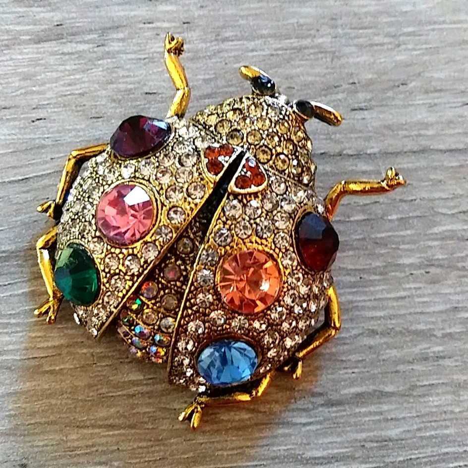 Ladybug Brooch Large Crystal Goldtone 14$